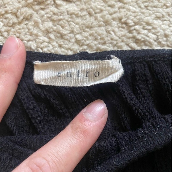 Entro Off-The-Shoulder Fringe Blouse - Picture 2 of 7